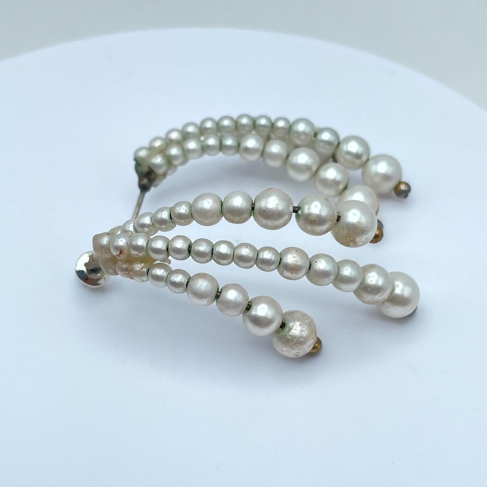 VTG 1980s Gold Tone Cream Mother Of Pearls Multi-Strand J-Hoops Dangle Earrings